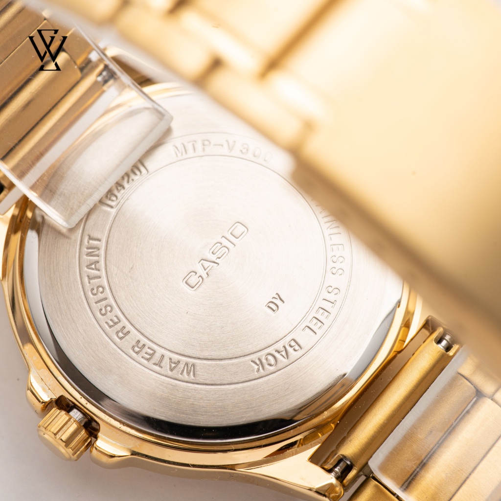 Đồng Hồ Quartz Nam Casio WATCHSTORE MTP-V300G-7AUDF Thiết Kế Kính Khoáng 40mm, Dây Kim Loại, Vỏ Thép Không Gỉ