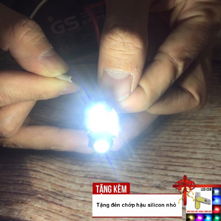 Bộ 02 đèn xi nhan 9 Led nhỏ cho xe máy A228-KSL8 - Tặng kèm đèn chớp hậu silicon nhỏ