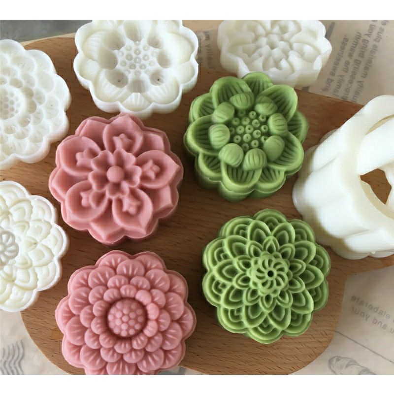 Khuôn Trung Thu 4 hoa nổi 3D 75gr