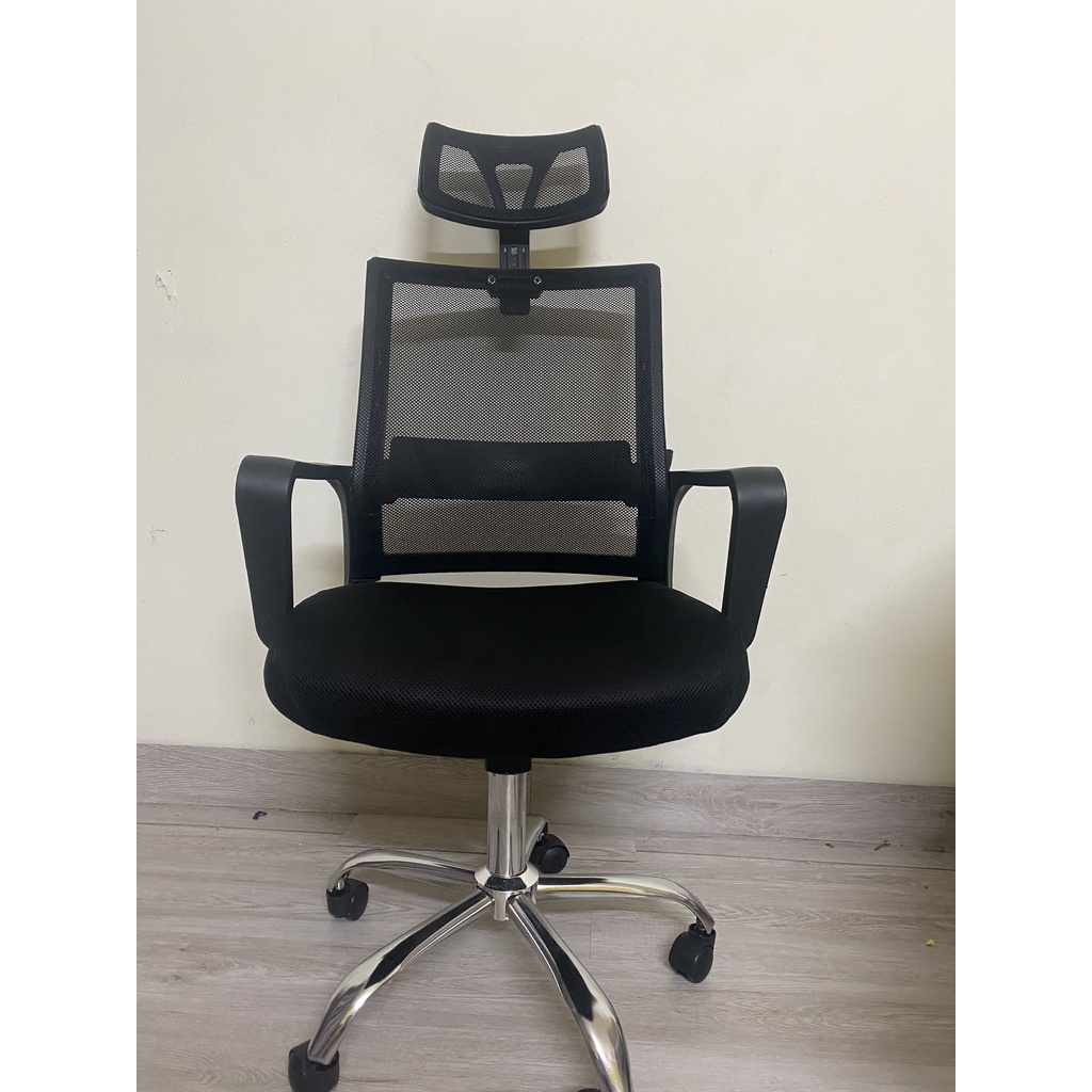 Ghế xoay văn phòng tựa đầu TÂN HOÀ chính hãng. Cung cấp lẻ và sỉ số lượng ghế văn phòng. Hỗ trợ setup khi KH cần. BH 12T