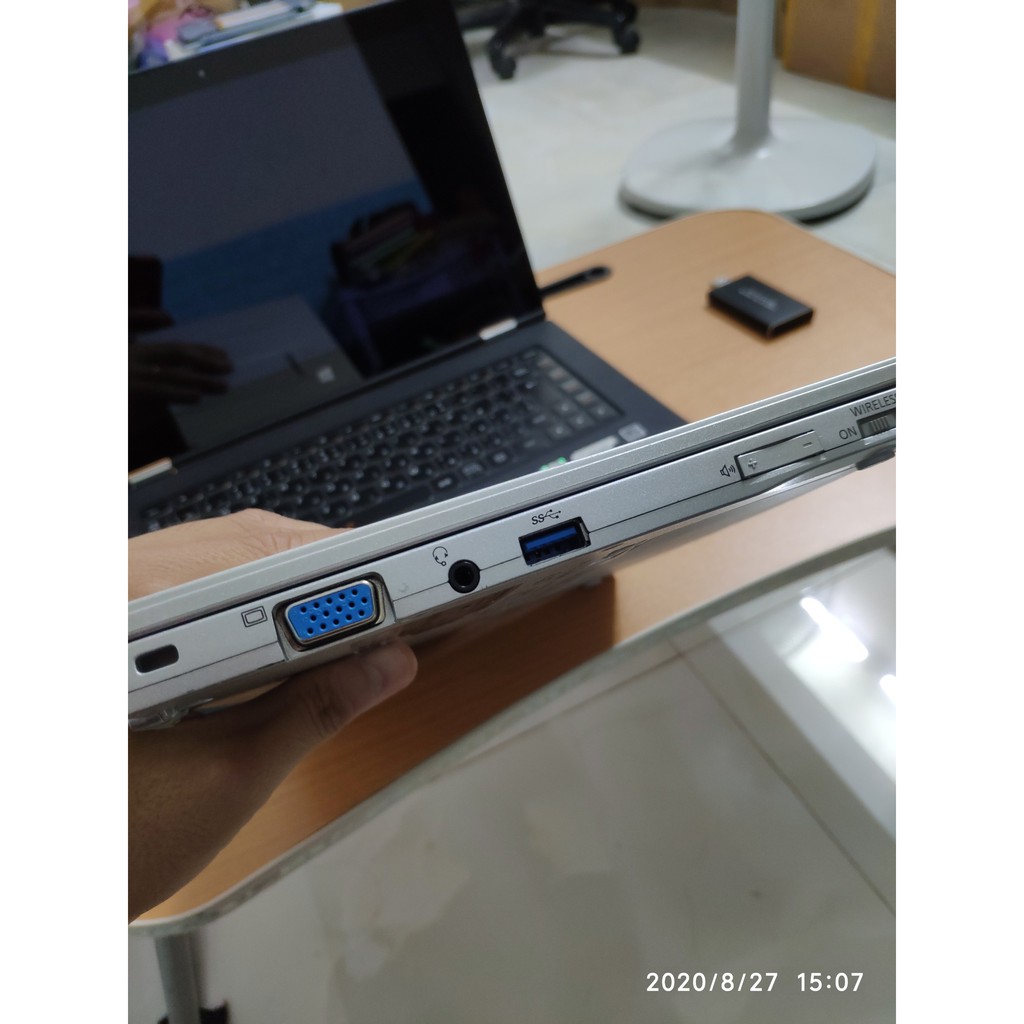 [HÀNG HIẾM] Laptop PANASONIC CF-RZ4 màn hình cảm ứng 10 inch Chip Core M-5Y71 xung nhịp 2.9GHz 8GB 128GB- đã qua sử dụng | WebRaoVat - webraovat.net.vn