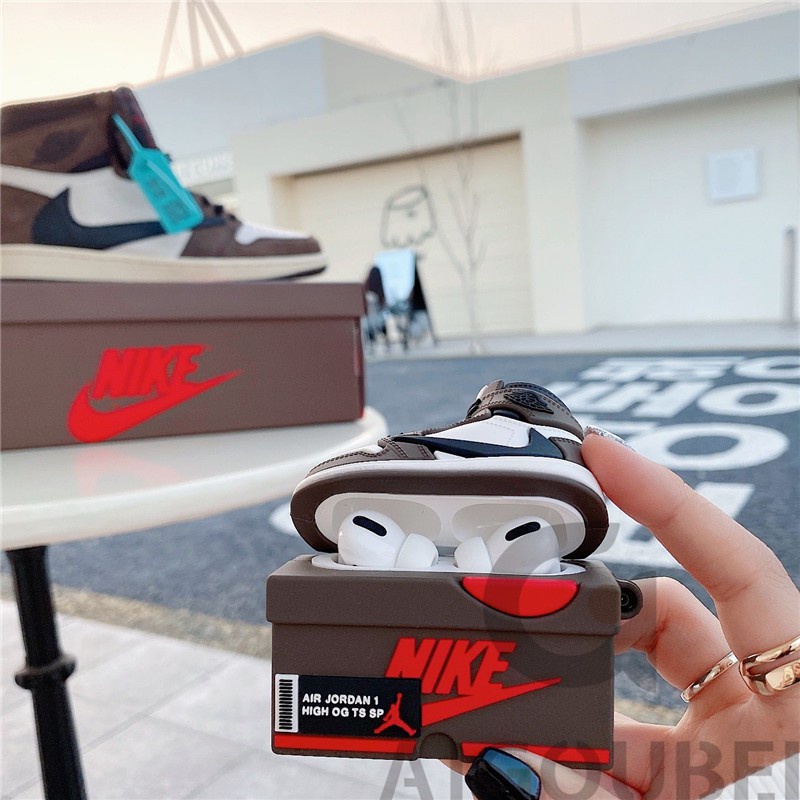 Vỏ Bảo Vệ Hộp Sạc Tai Nghe AirPods i10 i11 i12 i9s Pro 3 Bằng Silicon Hình Travis Scott Barb 2021