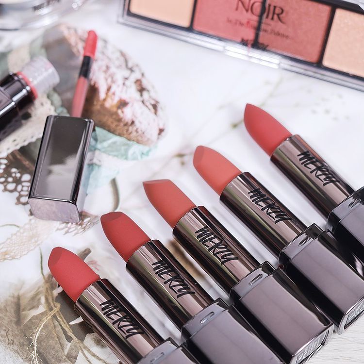 [Ver Noir] Son thỏi siêu lì, mịn mượt Hàn Quốc Merzy The First Lipstick