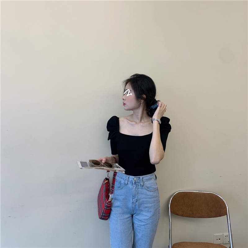 Áo lửng tay phồng cổ vuông màu trơn dễ thương thời trang dành cho nữ | BigBuy360 - bigbuy360.vn