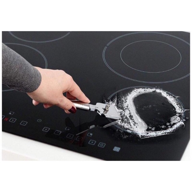 Cạo vệ sinh bếp từ WMF