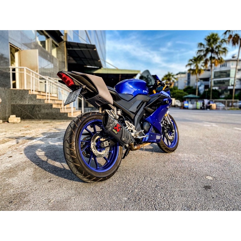 Ốp Bình Xăng Độ R15v3 kiểu R1M. to hơn, góc cạnh hơn, tháo lắp như zin ko độ chế