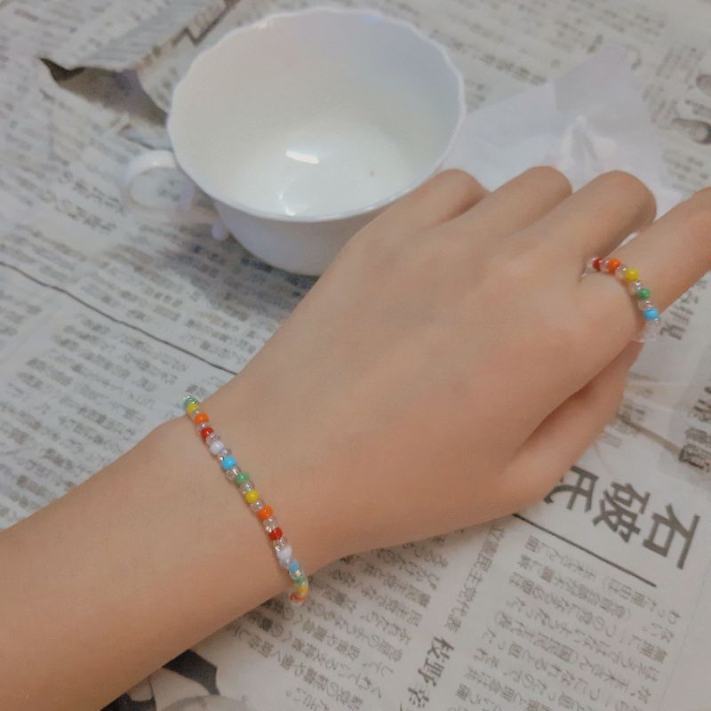 Vòng tay cầu vòng đơn giản, đáng yêu cheap moment với Jennie