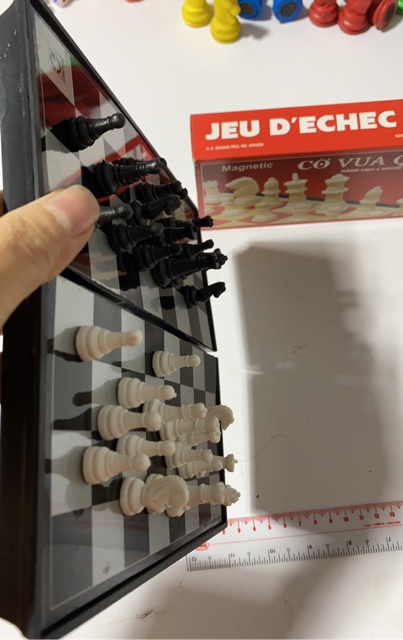 Bộ cờ vua nam châm size nhỏ 19,5x19,2cm