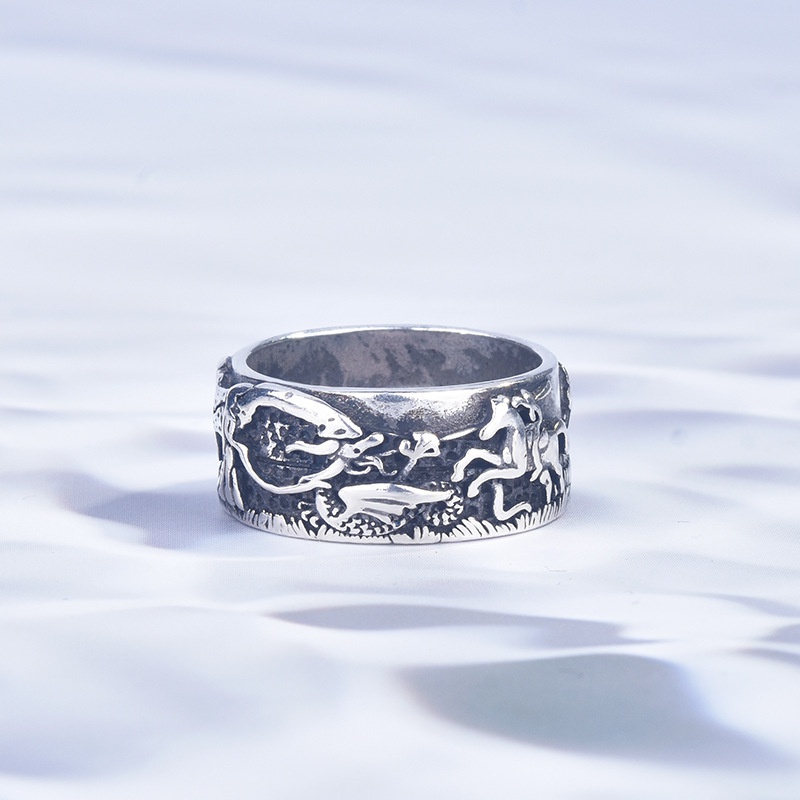 Fashion New Sculpture Series Dragon and St. George's Battle Hunting Ring for Men and Women