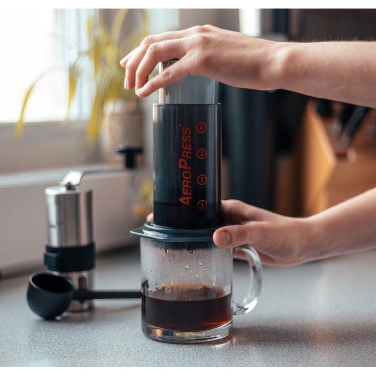 Bộ Dụng Cụ Pha Cà Phê AEROPRESS + 350 Giấy lọc - PHIÊN BẢN MỚI 2020 - MADE IN USA