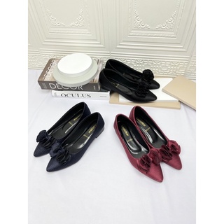 Image of LOUISDEAR sepatu flat heel 2 cm bahan satin B46