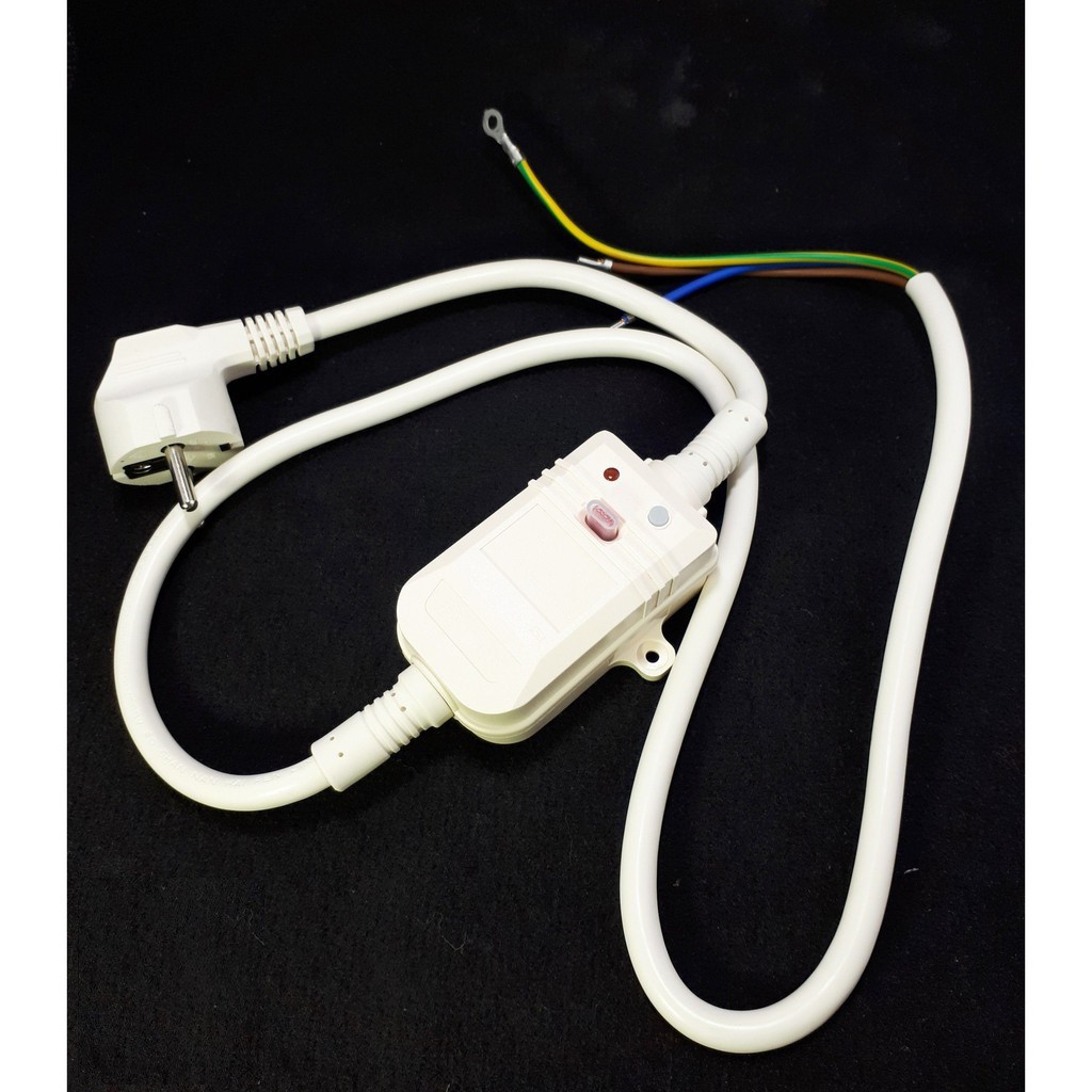 Dây chống giật bình nóng lạnh Chính hãng AMTS - có logo In nổi trên SP