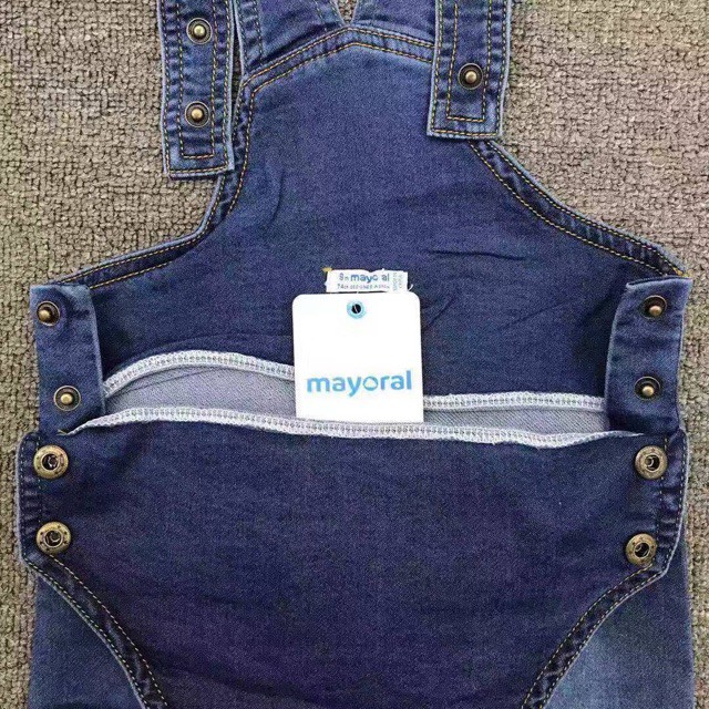 Quần yếm hãng Mayoral xuất dư chất liệu jean cho bé size từ 6m đến 36m