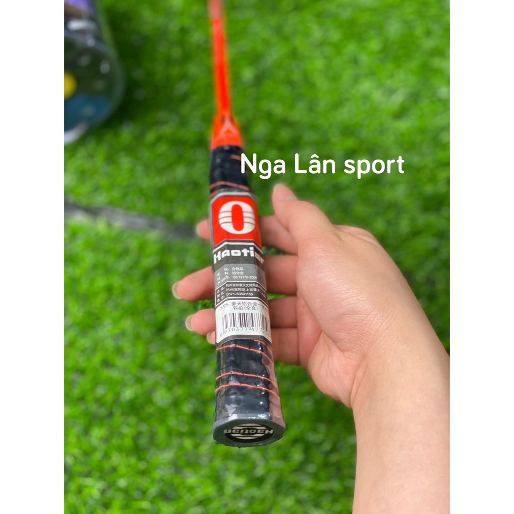 Cặp 2 vợt cầu lông Haotian giá rẻ tặng 1 cuốn cán siêu đẹp và nhẹ