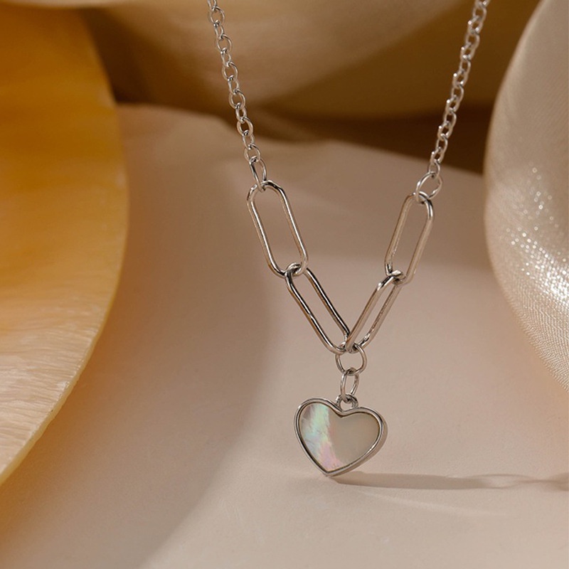 Vòng cổ mặt hình trái tim thời trang Hàn Quốc