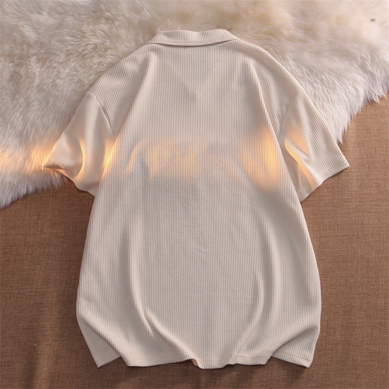 Áo thun polo nữ thêu Louis Heart - áo thun polo trắng tổ ong thêu chữ, cổ polo phối khóa zip SIÊU HOT