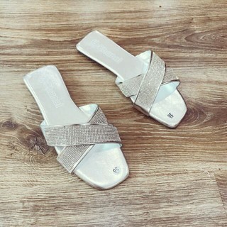 DÉP LÊ NỮ QUAI CHÉO ĐÍNH ĐÁ SIÊU XINH( 2 MÀU TRẮNG, VÀNG)