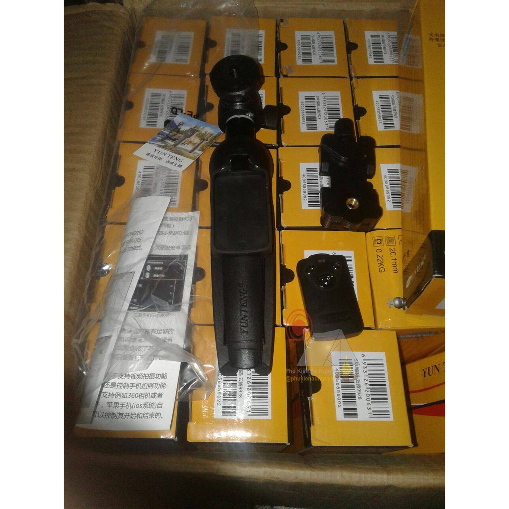 Gậy chụp hình kiêm tripod Yunteng YT-9928 có Remote Bluetooth - Pin rời CR2032 (Đen) | BigBuy360 - bigbuy360.vn