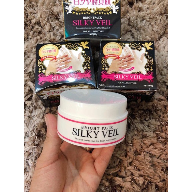 Kem dưỡng trắng body và cho face Silky Veil Bright Pack