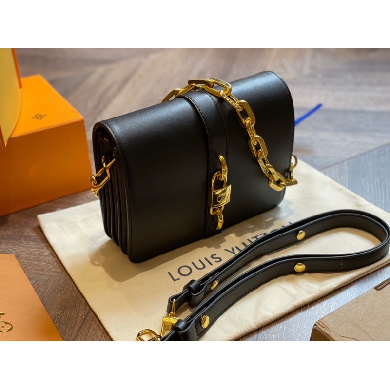 túi nữ nhiều ngăn có hai dây đeo vai đều có thể tháo rời louis vuitton LV