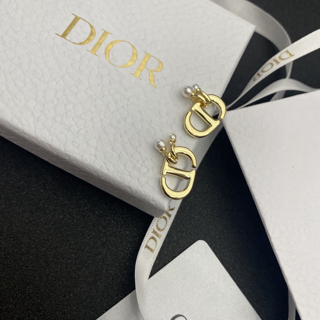 Khuyên Tai Tròn Khắc Chữ Dior Bằng Thép Titanium Thời Trang Cho Nữ