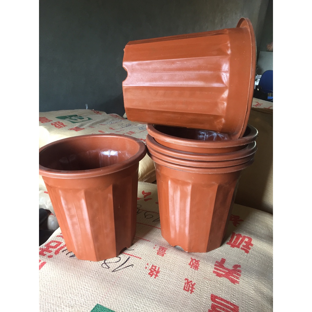 5 CHẬU NHỰA TRỒNG CÂY MÃ #E300 (BẠT PHỦ ĐẤT CHỐNG CỎ MỌC, BẦU KHAY TÚI ƯƠM...)