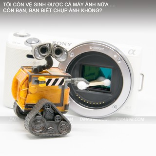 Người máy biết yêu Wall E