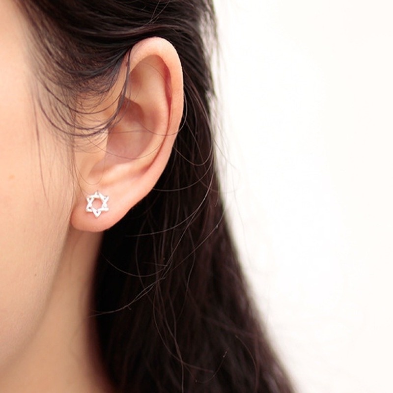 Đôi bông tai hình ngôi sao sáu điểm độc đáo 210807