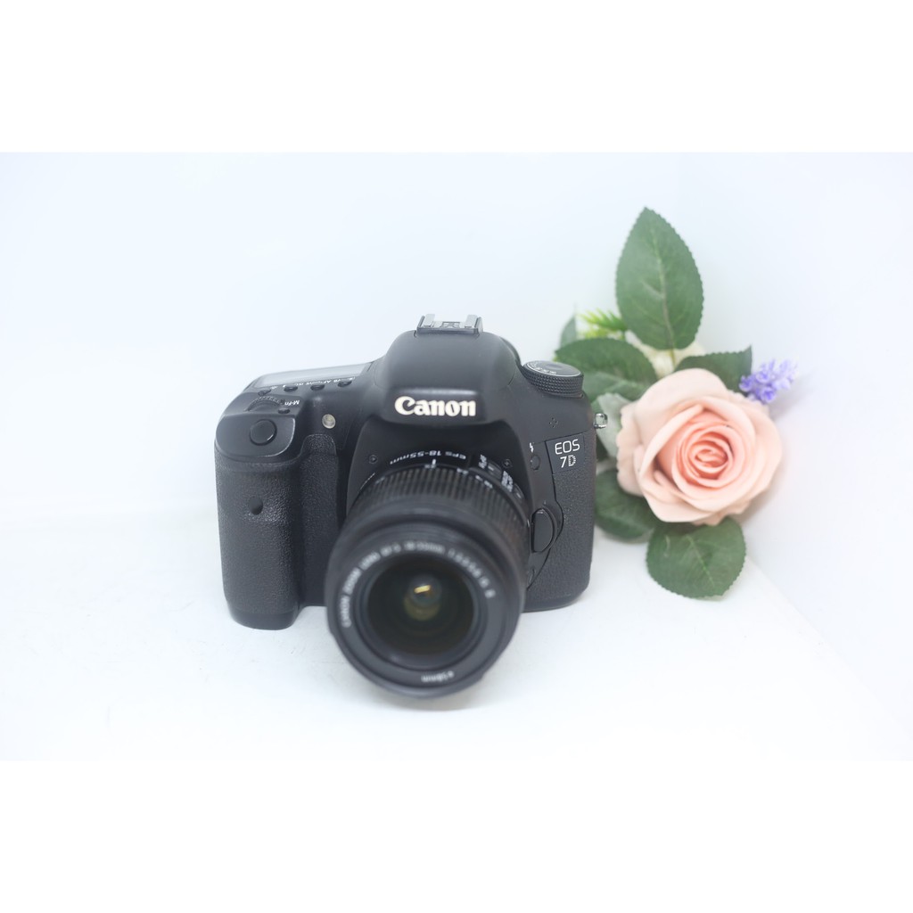 Máy Ảnh Canon 7D Kèm ống kính 18-55 is ii