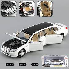 Xe sắt mini bằng sắt nguyên chiếc siêu bền chịu được va đập mạnh,cửa đóng mở được phát nhạc vui nhộn có đèn