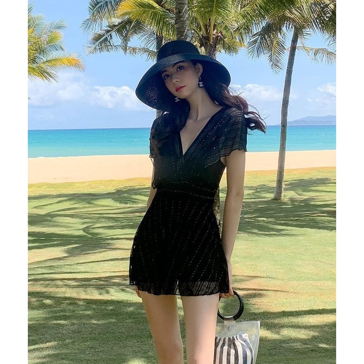 Bộ đồ bơi nữ dáng váy có quần đùi trong phối lưới ren mềm rủ siêu đẹp