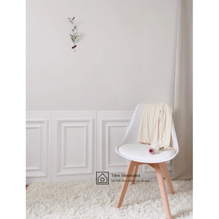 Ghế eames có đệm chân gỗ chắc chắn