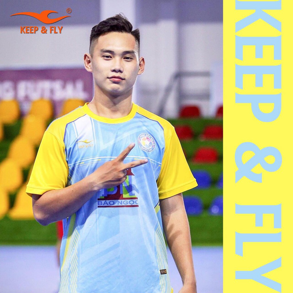 Bộ Quần Áo Bóng Đá Warrior - Tuấn Anh x Keep & Fly