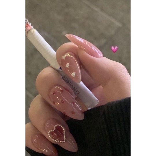 Nailbox thiết kế giá sinh viên vẽ dễ thương