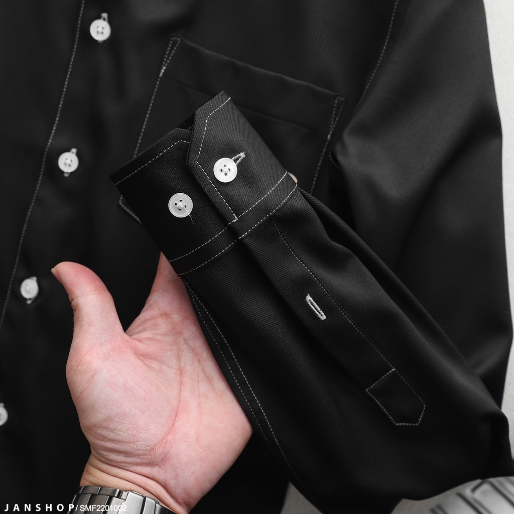 Áo Sơ Mi Tay Dài Với Thiết Kế Đường Chỉ Khác Màu Nổi Bật