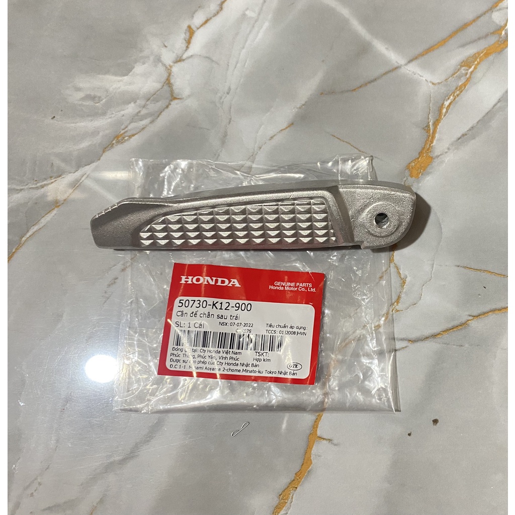 Cần để chân sau - gác chân sau bên trái HONDA LEAD 125. 50730K12900