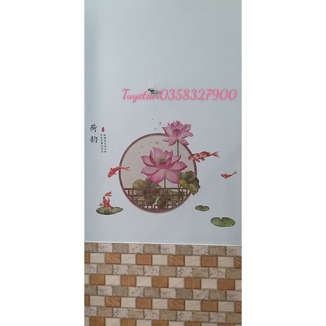 Decal sen tròn cá 3d dán phòng khách
