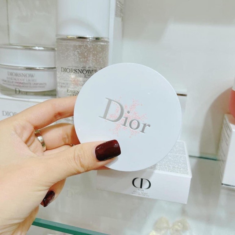 Phấn Dior Snow Perfect Light Compact