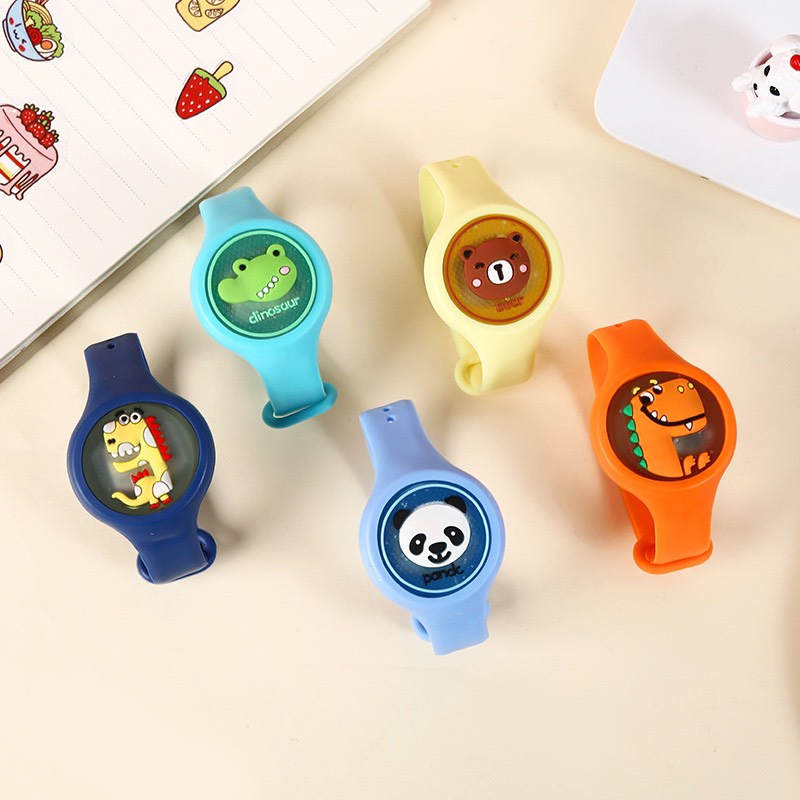 Đồng hồ silicon phát sáng, có tinh dầu chống muỗi nhiều hình thù cho bé Master Kids