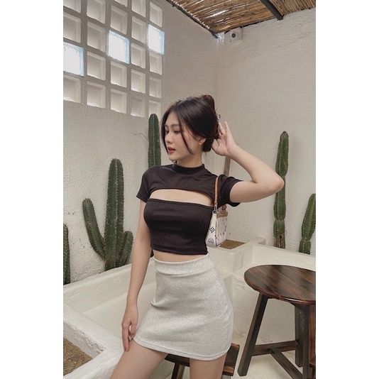 Crop cut ngực (Ảnh shop chụp)