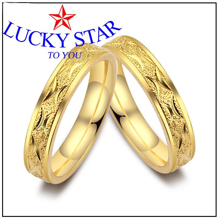 Nhẫn đôi phun cát mạ lớp vàng 24k sang trọng