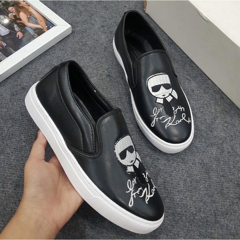 Giầy nam slip on có hoạ tiết thêu hình đế trắng, Giầy sục thời trang nam phong cách hàn quốc btshop từ 38 đến 42.