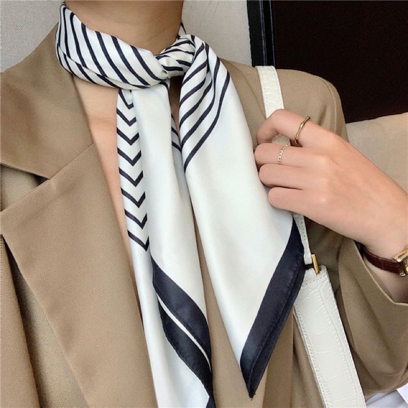 Khăn turban lụa vuông 70cm kẻ sọc đen trắng -Maben