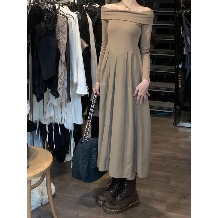 Đầm Nữ Tay Dài Lệch Vai Thời Trang Quyến Rũ