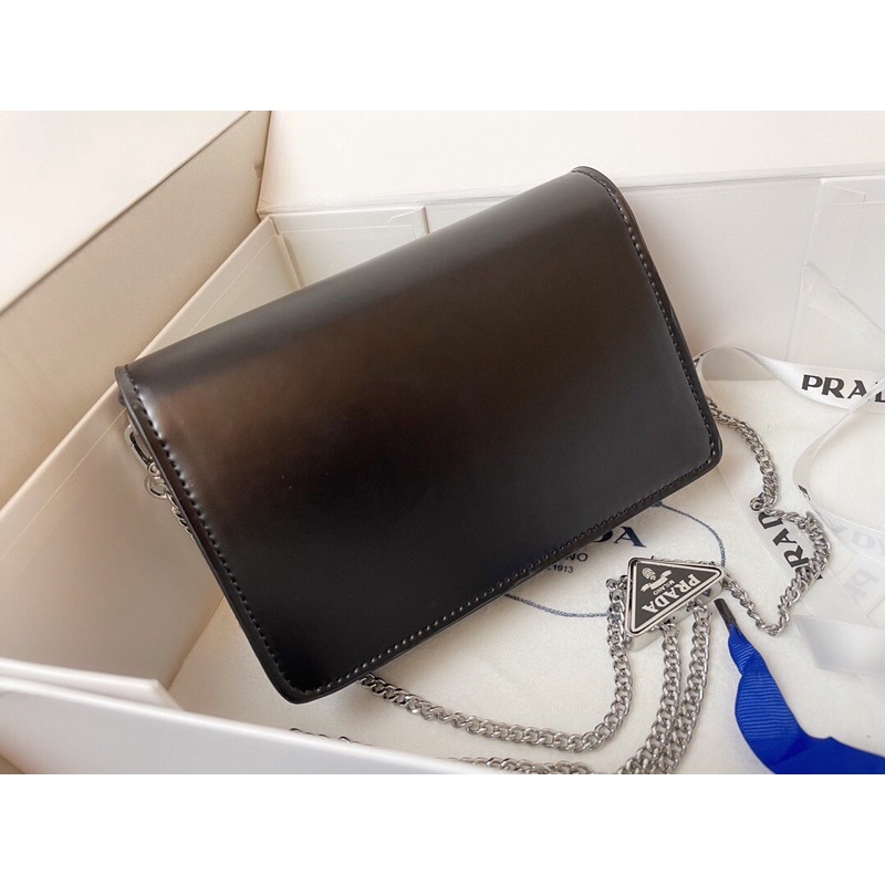 Túi xách Práda hot hit sz 17 hàng ỏder chất da thật