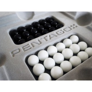 ĐỒ CHƠI CỜ CARO VIÊN BI (PENTAGO)