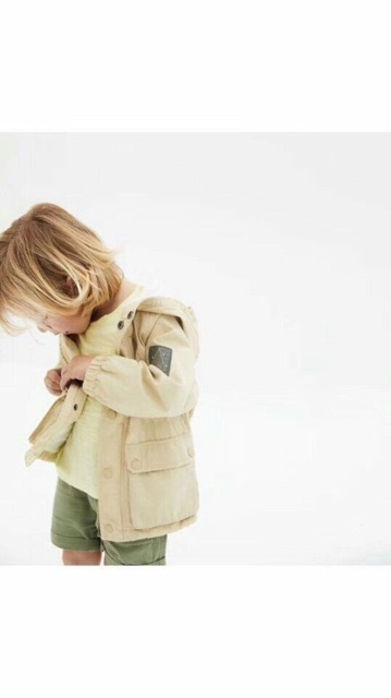 Áo khoác kaki zara