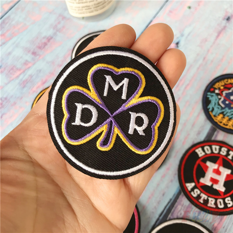 Miếng dán ủi/thêu trang trí quần áo họa tiết cá tính 6cm