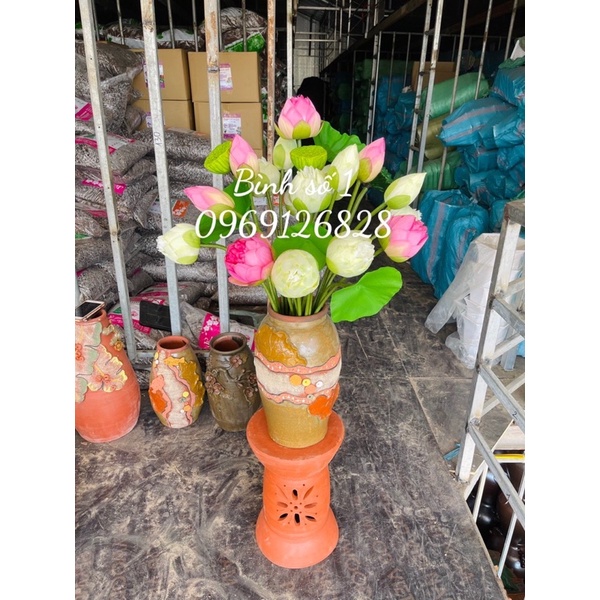 Combo lọ và hoa sen giả bách diệp trang trí pchụp ảnh(bạn đọc ghi chú giúp Shop trong 1 bình gồm bao nhiêu sản phẩm ạ)