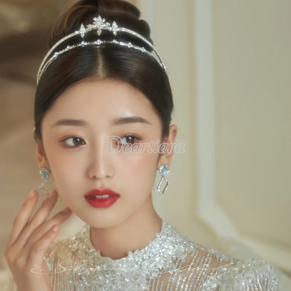 Bộ vương miện và khuyên tai đính đá thiết kế đơn giản thời trang dành cho cô dâu